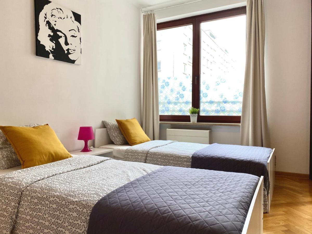 Center Warsaw - Apartmenty Jana Pawla II Exterior photo